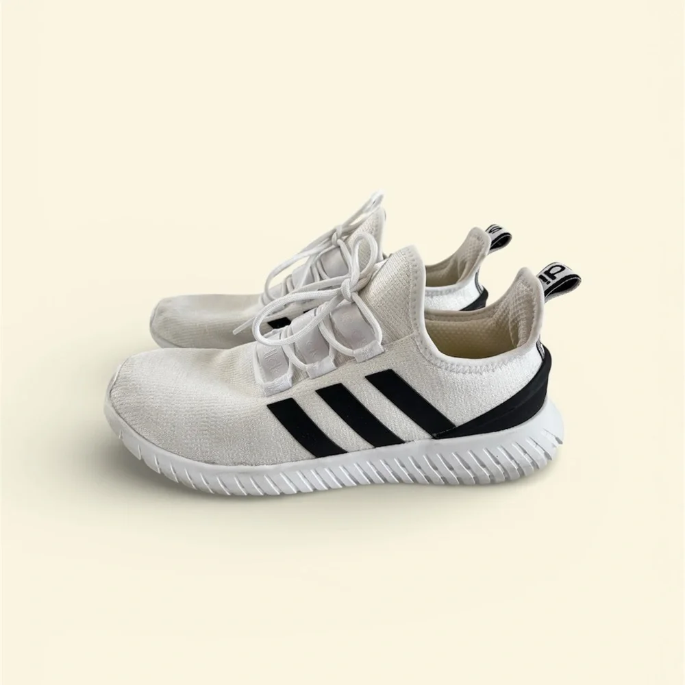 Adidas Kaptir White and Black Athletic Shoes Mesh Lightweight Unisex Size 12